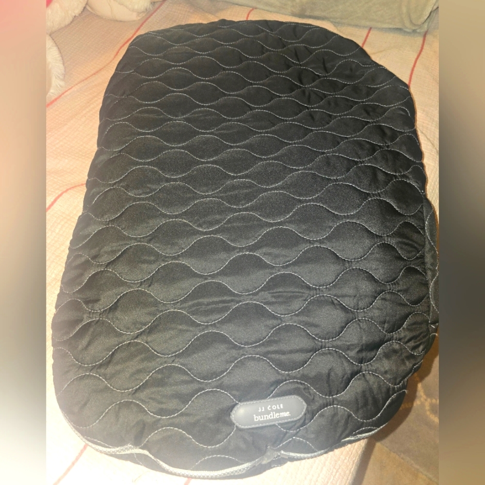 JJ Cole Bundle me Car seat cover